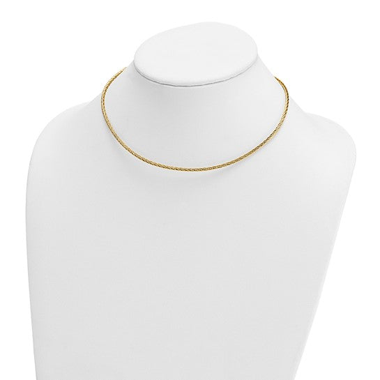 Collar de alambre trenzado con talla de diamante
