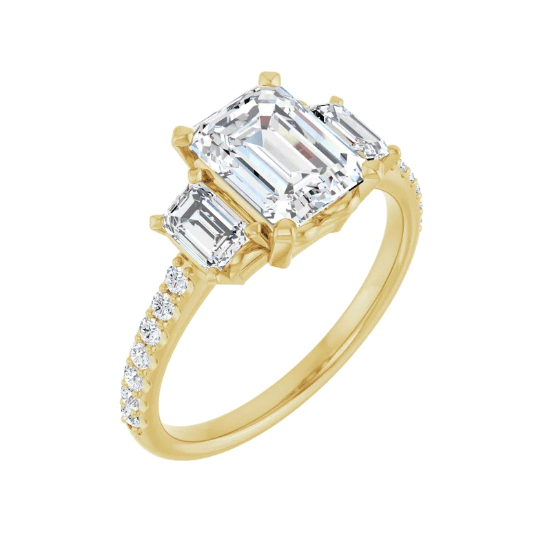 Anillo de compromiso de diamantes de laboratorio de tres piedras de talla esmeralda, 9/10 quilates