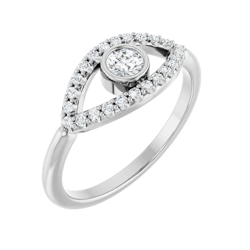 Anillo solitario de diamante de laboratorio de talla Asscher (1/4 ct)