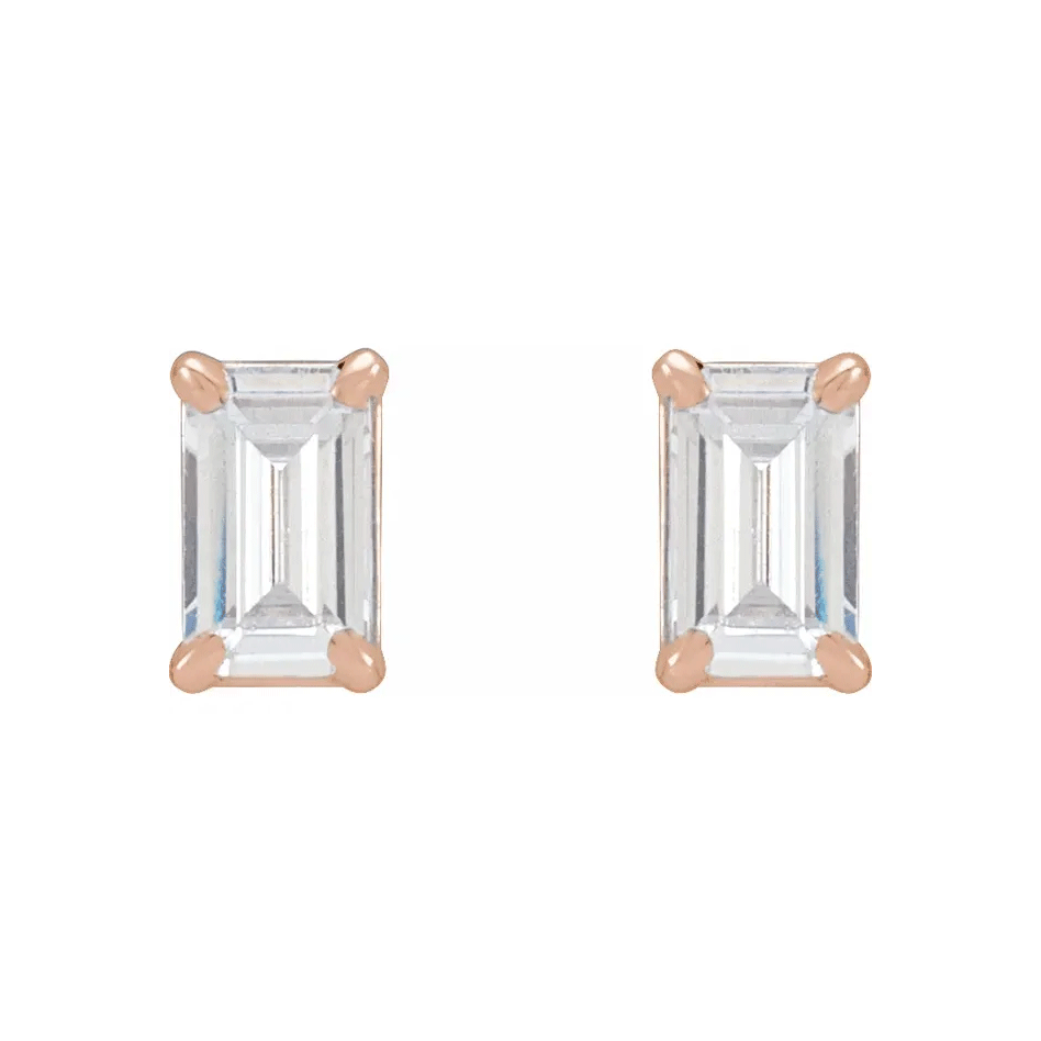 Aretes con diamantes de laboratorio de talla esmeralda