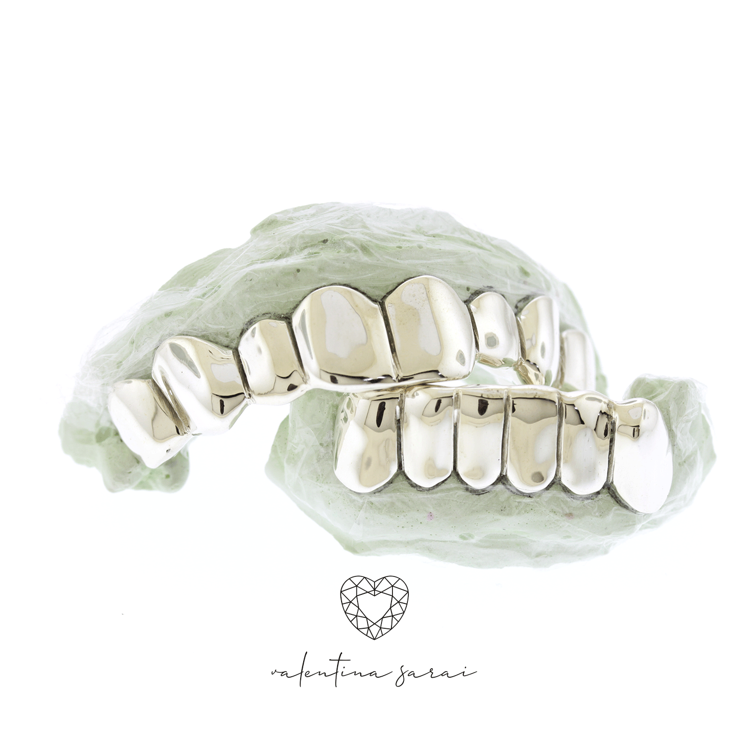 Custom Design Grillz Set – 8 Top & 6 Bottom Solid (Missing Tooth)