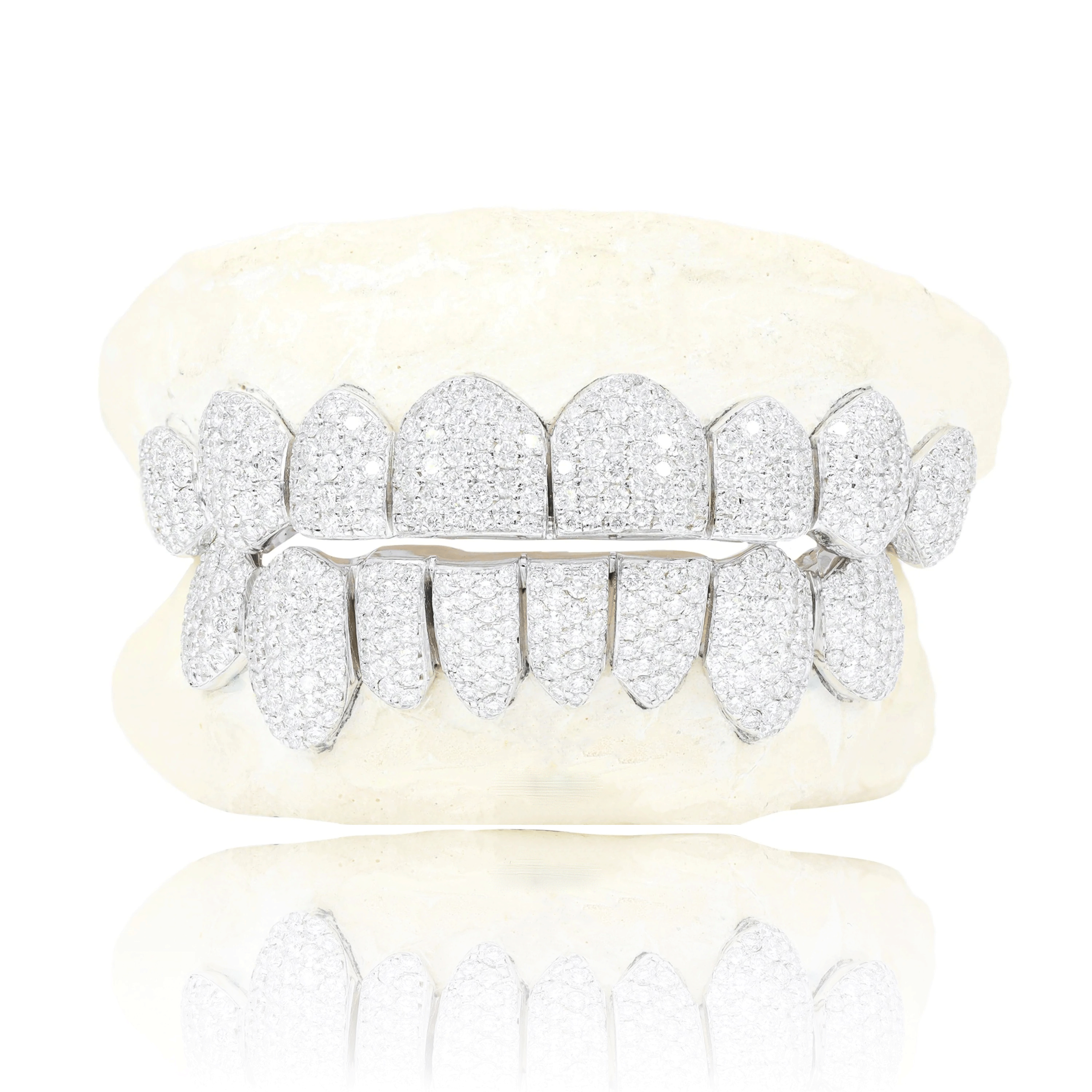 Grillz de diamantes cultivados en laboratorio con juego de pavé extraíble para dientes de oro superiores o inferiores